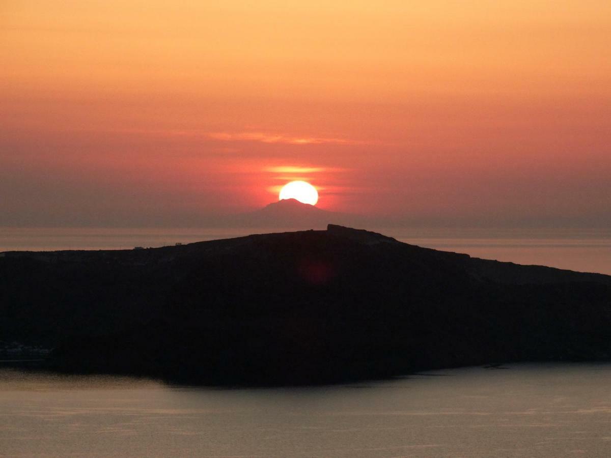 Yposkafo Suites - Studio - Santorini Тира Экстерьер фото